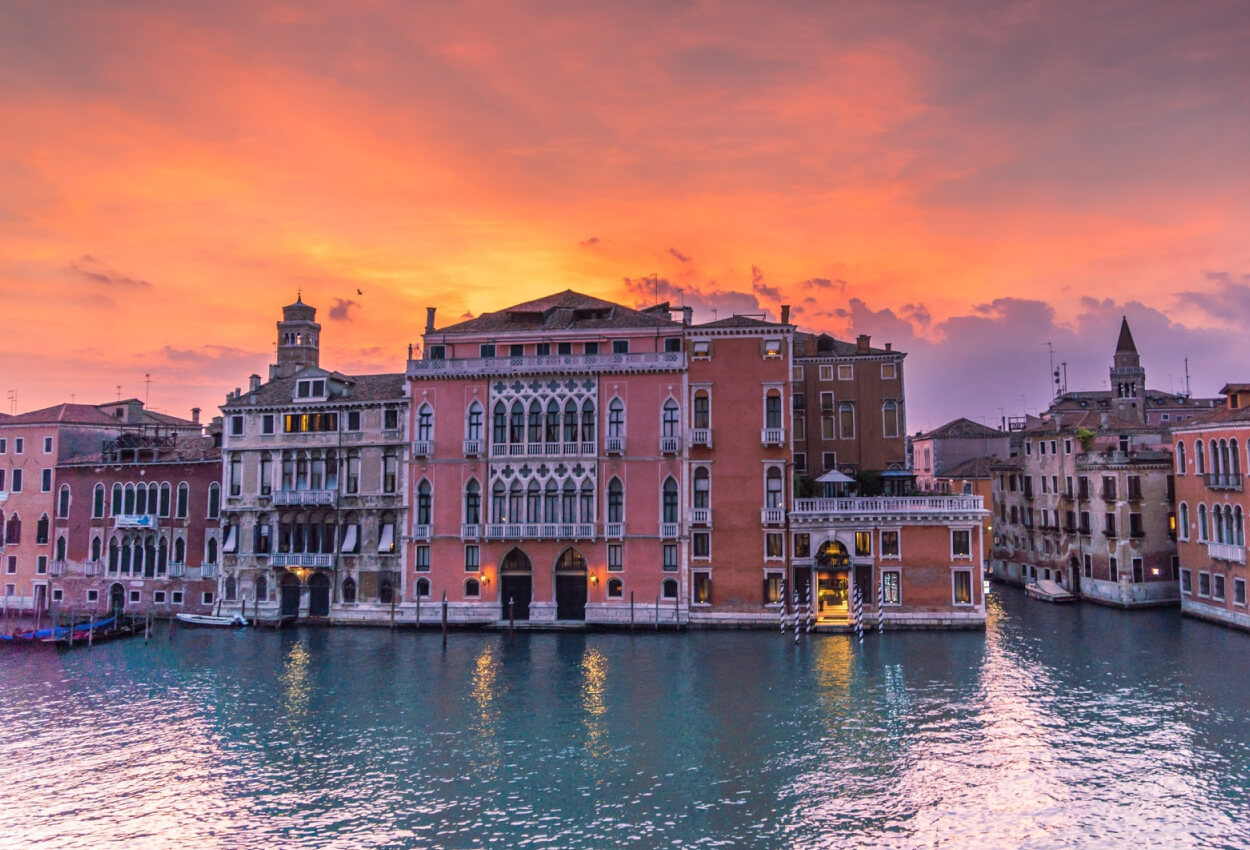 Paradise on the Beach: Shoreline Ensemble